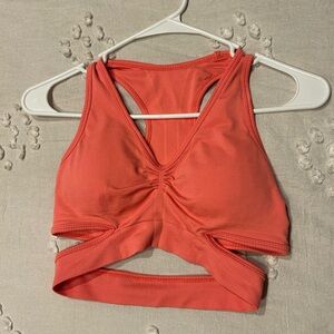 Alphalete sports bra